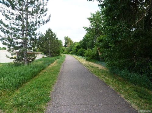 2225 Jasmine St, Denver CO  80207-3917 exterior