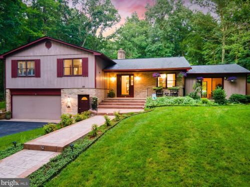 11509 Wildflower Ct, Woodbridge, VA 22192-5805