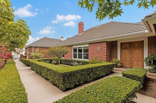 7311 El Fuerte St, Carlsbad, CA 92009-6410