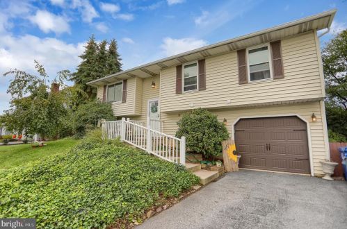 522 Ryan Dr, Harrisburg, PA 17112-2259