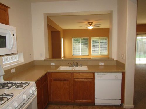 9972 Firethorn Way, Elk Grove, CA 95757-3286