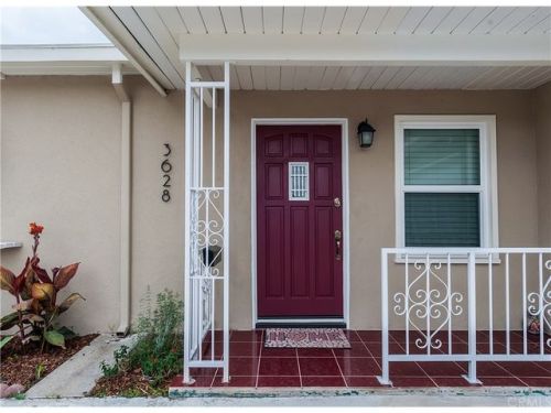 3628 145th St, Hawthorne, CA 90250-8451