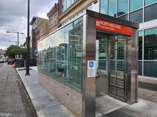 2241 Broad St, Philadelphia PA 19148-2916 exterior