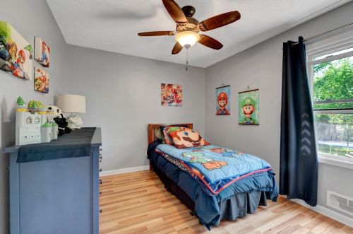 15391 Drexel Way, Saint Paul MN  55124-6834 exterior