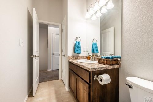 1355 Dailey Dr, Pueblo CO  81007-1267 exterior