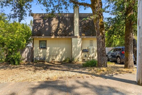 383 Mckinley St, Willits, CA 95490-3869