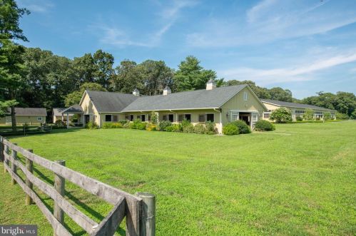 2874 Patuxent Riv Rd, Davidsonville MD 21035-2237 exterior