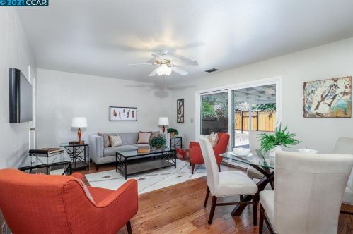 3719 Parkmall Ct, Concord CA  94519-1421 exterior