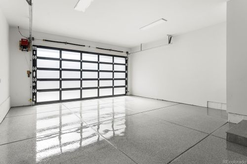 267 Clermont St, Denver CO  80246-1039 exterior