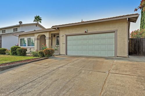 7970 Copperwood Dr, Citrus Heights, CA 95610-4059