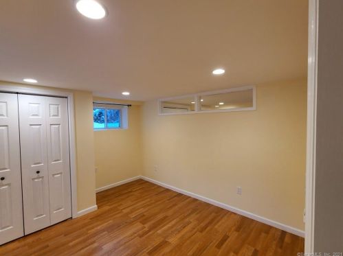 54 Shady Ln, Greenwich CT  06831-3653 exterior