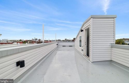 435 Berks St, Philadelphia PA 19131-3206 exterior