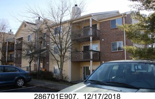 979 Cedar Ridge Dr, Cincinnati, OH 45245-3050