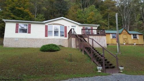 12 Church St, Rachel WV  26587-9039 exterior