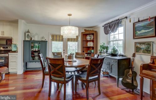 2502 Saddle Dr, Lancaster PA  17601-4827 exterior