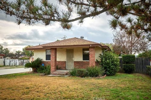 4991 G St, Chino, CA 91710-5139