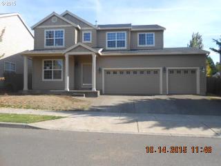 2052 Laurelwood St, Barlow, OR 97013-9185