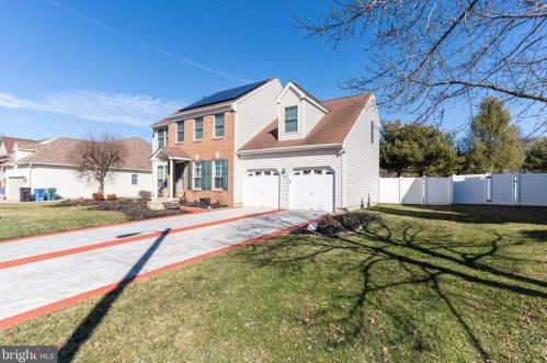 112 Sunset Dr, Mount Royal, NJ 08061-1020