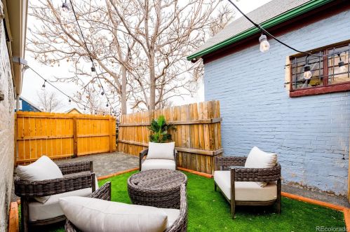 800 4th Ave, Denver CO  80218-3708 exterior