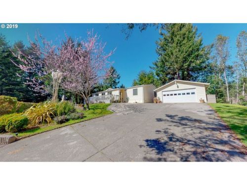 18995 Pacific Crest Dr, Harbor, OR 97415-8192
