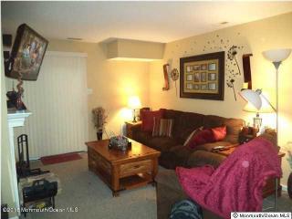 44 Tavistock Dr, Tuckerton NJ  08087-1850 exterior