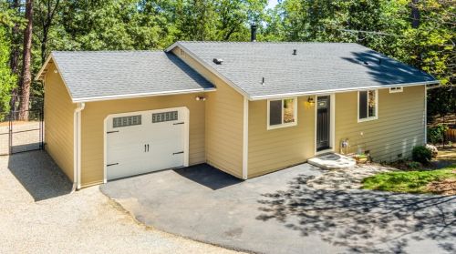 6271 Green Ridge Dr, Michigan Bluff, CA 95631-9681