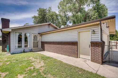 7145 Dexter St, Denver, CO 80022-1832