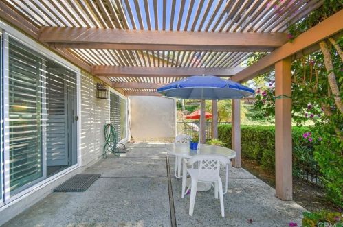 6576 Paseo El Greco, Anaheim CA  92807-5012 exterior