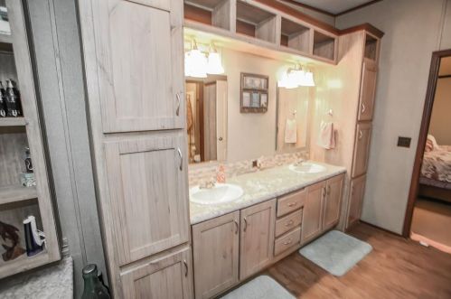 2645 Fairway Dr, Angleton TX 77515-7396 exterior