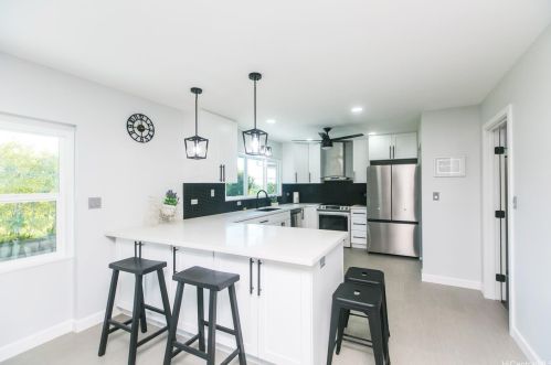 1575 Ala Noni Pl, Honolulu HI  96818-1536 exterior
