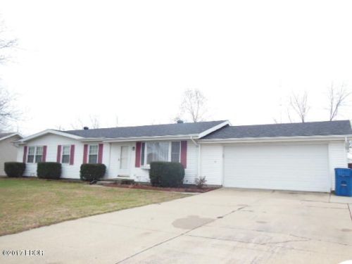 5 Stone Forge Pike, Flora, IL 62839-2325