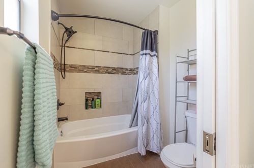 42336 La Gabriella Dr, Lancaster CA 93536-4388 exterior