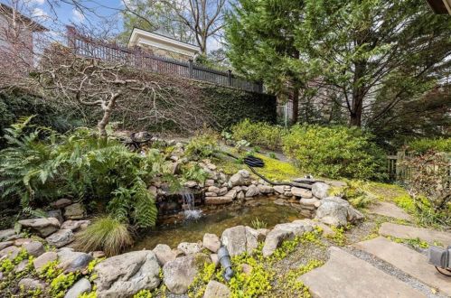 395 Beverly Rd, Atlanta GA  30309-2728 exterior