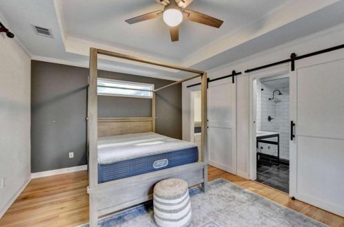 1765 Georgian Ter, Atlanta GA  30341-4825 exterior