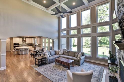 10475 Deerfield Rd, Cincinnati OH  45242-4319 exterior