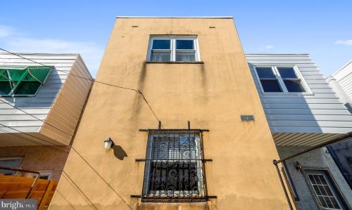 2341 10th St, Philadelphia PA 19133-1512 exterior