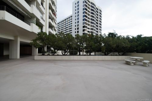 6750 Hawaii Kai Dr, Honolulu HI  96825-1566 exterior