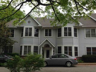 427 Madison St, Blmgtn IN  47403-2450 exterior