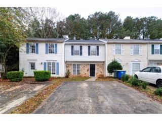 3525 Kennesaw Station Dr, Kennesaw, GA 30144-1980