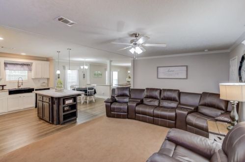5308 Apple Valley Rd, Jefferson GA  30549-0060 exterior