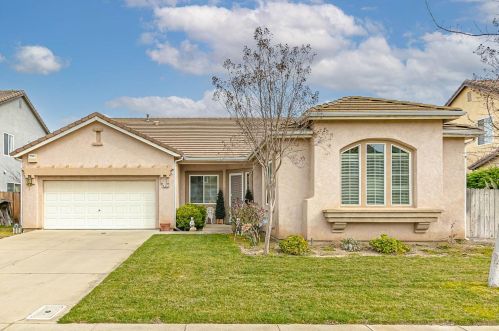 4212 Lighthouse Ave, Modesto, CA 95356-9218