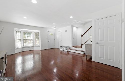 9434 William Kirk Ln, Springfield VA  22015-4259 exterior