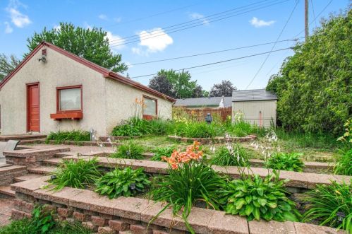 1155 Burnquist St, Saint Paul MN  55106-2804 exterior