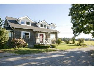 5337 Elder Rd, Ferndale, WA 98248-9515