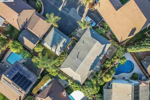 5442 Agostino Ct, Concord CA  94521-2421 exterior