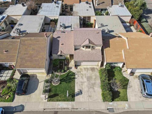 309 Lone Oak Dr, Pleasanton, CA 94566-7662