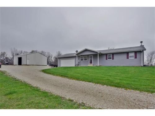 25169 Dunham Rd, East Hardin, IL 62031-1831