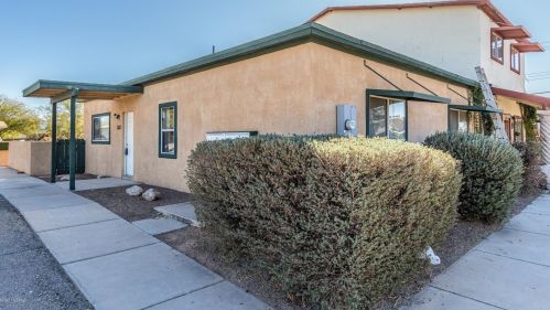 5837 26th St, Tucson, AZ 85711-5921