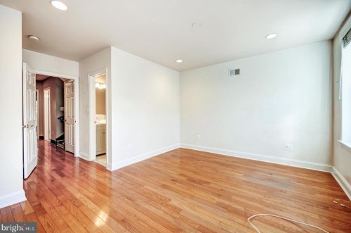 423 16 St, Philadelphia PA  19146-1657 exterior