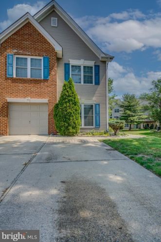 30 Augusta Ln, Blenheim, NJ 08012-5550